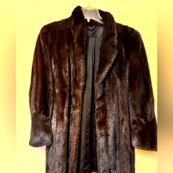 Bemberg mink coat barely worn